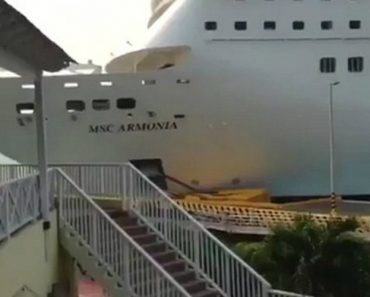 Cruzeiro Encalha Após Destruir Doca Ao Tentar Atracar