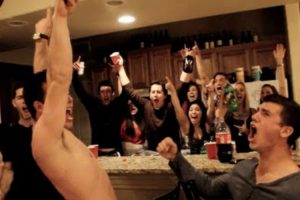 VIDEO: As Diferenças Entre Ir a Uma Festa Quando Se Está Bêbado Ou Sóbrio