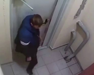 VIDEO: Homem Embriagado Passa 3 Difíceis Horas Para Conseguir Abrir Porta Do Prédio