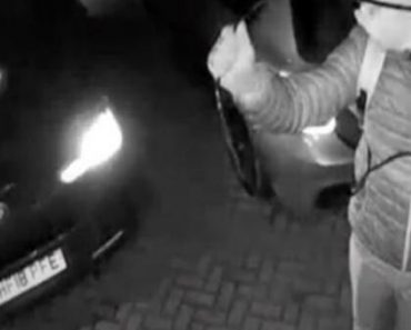 Bastaram 30 Segundos Para Roubar BMW Estacionado Bastaram 30 Segundos Para Roubar BMW Estacionado