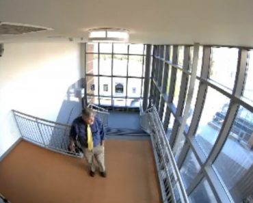Professor Detido Por Colocar Munição Em Escola. Queria Dar Uma Lição
