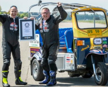 Tuk-Tuk Modificado Atinge 119 km Por Hora e Bate Recorde Mundial