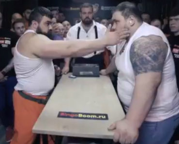 VIDEO: O Mundo Em Isolamento e Na Rússia… Um Torneio De Bofetadas Numa Prisão Entre Estes 2 “Monstros”
