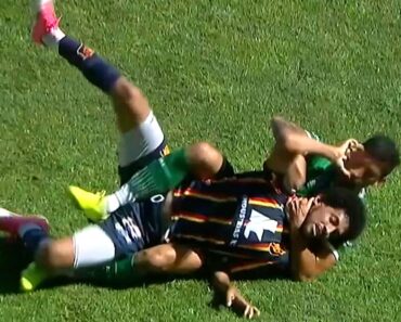 Faz “Mata Leão” a Adversário e Amigável Vira Batalha Campal Faz “Mata Leão” a Adversário e Amigável Vira Batalha Campal
