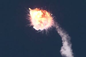 Foguetão Firefly Alpha Explode Durante Primeiro Lançamento
