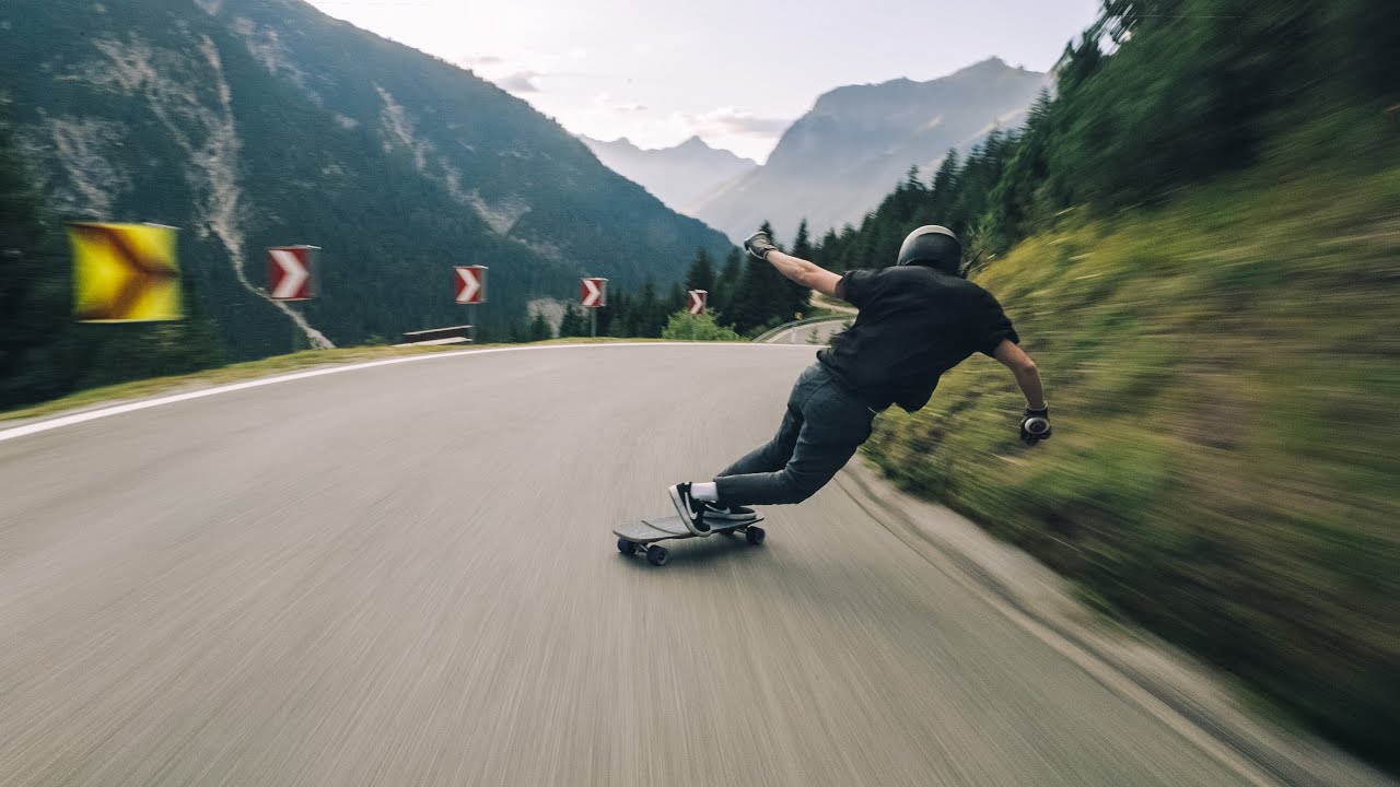 Josh Neuman Faz Descida Alucinante Dos Alpes Austríacos Numa Longboard