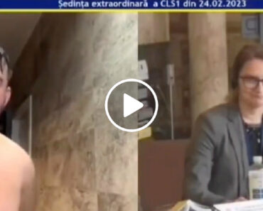 Vereador Esquece Câmara Ligada e é Visto No Banho Durante Uma Videoconferência Vereador Esquece Câmara Ligada e é Visto No Banho Durante Uma Videoconferência