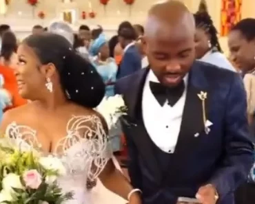 Noivo Sai Da Igreja a Trocar Mensagens e Deixa a Internet Revoltada Noivo Sai Da Igreja a Trocar Mensagens e Deixa a Internet Revoltada