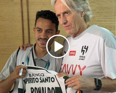 Depois De CR7, Jorge Jesus. Camisola Do Sporting Faz Furor Na Arábia Depois De CR7, Jorge Jesus. Camisola Do Sporting Faz Furor Na Arábia