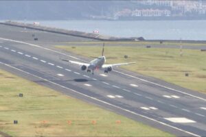 Avião Da TAP Faz Aterragem Impressionante No Aeroporto Internacional Da Madeira