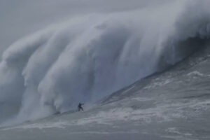 Surfista Alemão Reclama Título De Maior Onda Surfada Na Nazaré… Com 28,57 Metros