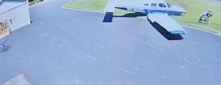 Avioneta Despenha-se Em Campo De Golfe e Quase Atinge Peão Avioneta Despenha-se Em Campo De Golfe e Quase Atinge Peão