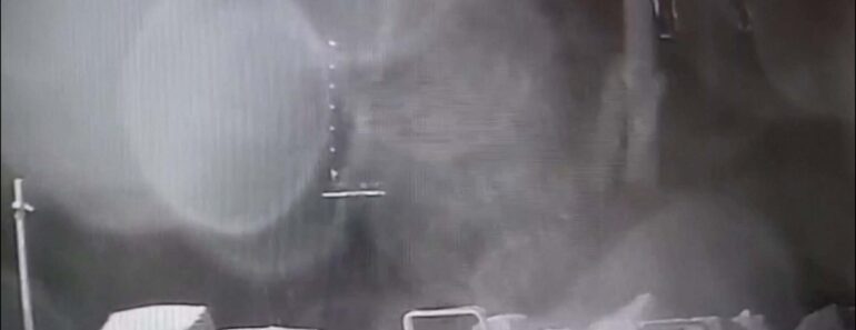 Vídeo Mostra o Momento Em Que Iate De Luxo é Atingido Por Tempestade e Afunda Na Sicília Vídeo Mostra o Momento Em Que Iate De Luxo é Atingido Por Tempestade e Afunda Na Sicília