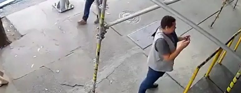 Homem Escapa Ileso Após Marquise Desabar No Rio De Janeiro Homem Escapa Ileso Após Marquise Desabar No Rio De Janeiro