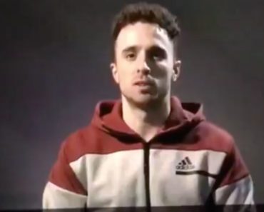 Adepto Do Liverpool Recorda Gesto De Diogo Jota Em 2021 Para o Seu Filho Doente Adepto Do Liverpool Recorda Gesto De Diogo Jota Em 2021 Para o Seu Filho Doente