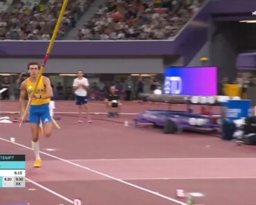 O Momento Em Que Armand Duplantis Bate o Recorde Mundial Da Vara… Pela 14.ª Vez O Momento Em Que Armand Duplantis Bate o Recorde Mundial Da Vara… Pela 14.ª Vez
