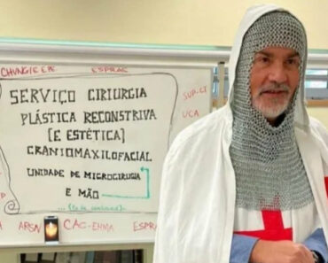 Ministro-Sombra Do Chega Vestiu-se De Templário Para Receber Internos