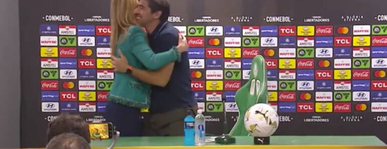 Presidente Do Palmeiras Invade Conferência Para Elogiar Abel Ferreira Presidente Do Palmeiras Invade Conferência Para Elogiar Abel Ferreira