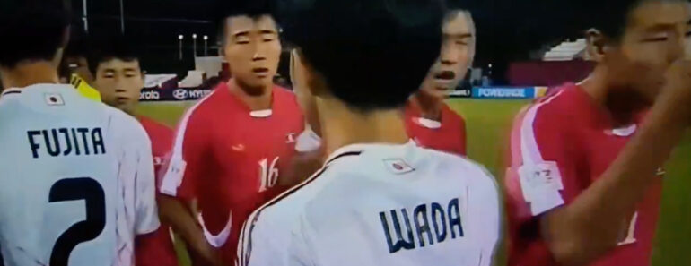 Gesto Agressivo Antes Do Jogo Expõe Rivalidade Histórica Entre Norte-Coreanos e Japoneses Gesto Agressivo Antes Do Jogo Expõe Rivalidade Histórica Entre Norte-Coreanos e Japoneses