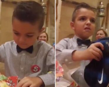 Este Adepto Da Juventus Recebeu Uma Camisola Do Inter e a Reação Diz Tudo Este Adepto Da Juventus Recebeu Uma Camisola Do Inter e a Reação Diz Tudo