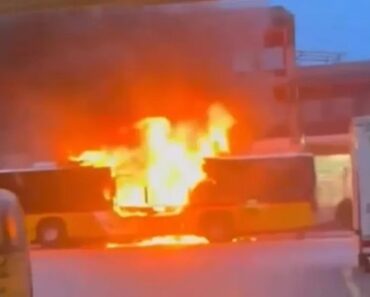 Incêndio De Autocarro Na Suíça Faz Vários Mortos Incêndio De Autocarro Na Suíça Faz Vários Mortos