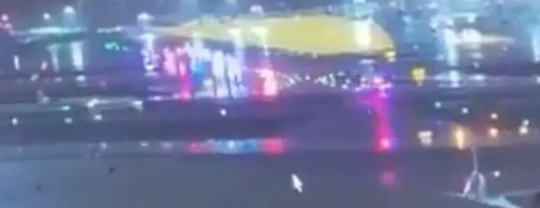 As Imagens Da Colisão Entre Avião Da Air Canada e Veículo Dos Bombeiros As Imagens Da Colisão Entre Avião Da Air Canada e Veículo Dos Bombeiros