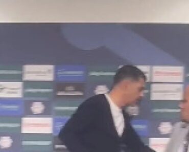 “Bye Bye”. Sérgio Conceição Passa-se e Abandona Conferência De Imprensa “Bye Bye”. Sérgio Conceição Passa-se e Abandona Conferência De Imprensa