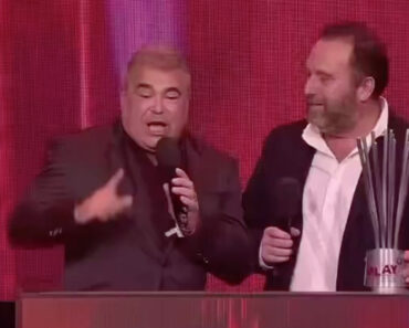 “Filho Da P***”: Toy Insulta Trump e Netanyahu Em Direto Na RTP e Torna-se Viral “Filho Da P***”: Toy Insulta Trump e Netanyahu Em Direto Na RTP e Torna-se Viral