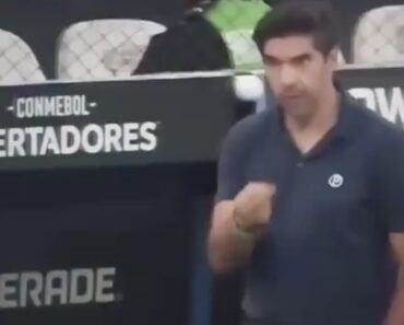 Abel Ferreira Dá “Motivação” a Jogador Com Recurso Ao… Dedo Do Meio Abel Ferreira Dá “Motivação” a Jogador Com Recurso Ao… Dedo Do Meio