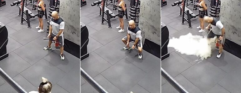 Personal Trainer Torna-se Viral Após Agachar e Disparar Acidentalmente Um Extintor No Ginásio Personal Trainer Torna-se Viral Após Agachar e Disparar Acidentalmente Um Extintor No Ginásio