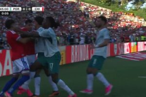 A Confusão Que Motivou a Expulsão De Rafael Leão No Portugal-Chile