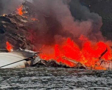 Hidroavião Incendeia-se Nos EUA. Há 4 Feridos Graves, 1 Em Estado Crítico Hidroavião Incendeia-se Nos EUA. Há 4 Feridos Graves, 1 Em Estado Crítico