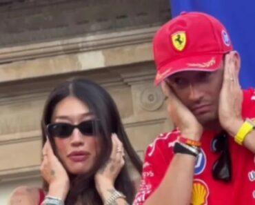Leclerc Tenta Ser DJ Ao Lado De Peggy Gou e Hamilton… Mas Falha Leclerc Tenta Ser DJ Ao Lado De Peggy Gou e Hamilton… Mas Falha