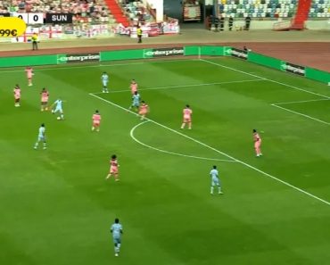 É o Golo De Uma Vida: o Remate Espetacular De Volnei Que Colocou o Torreense a Vencer o Sunderland É o Golo De Uma Vida: o Remate Espetacular De Volnei Que Colocou o Torreense a Vencer o Sunderland