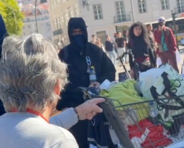 “Isto é Uma Vergonha”: Idosa Confronta Manifestantes e Manda-os Trabalhar “Isto é Uma Vergonha”: Idosa Confronta Manifestantes e Manda-os Trabalhar