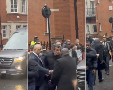 Luís Figo Quase Leva Com a Carrinha Da Comitiva Do Real Madrid Em Cima a Caminho Da Bola De Ouro Em Londres Luís Figo Quase Leva Com a Carrinha Da Comitiva Do Real Madrid Em Cima a Caminho Da Bola De Ouro Em Londres