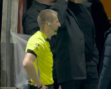 Jogo Do Arsenal é Interrompido Aos Dois Minutos Por Causa De Um Drone Jogo Do Arsenal é Interrompido Aos Dois Minutos Por Causa De Um Drone