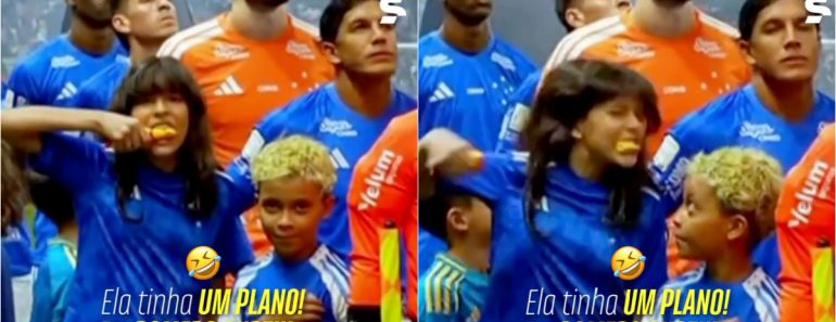 Pequena Adepta Rouba a Cena Ao Morder e Arrancar a Cabeça De Um Galo De Borracha No Cruzeiro – Atlético Mineiro Pequena Adepta Rouba a Cena Ao Morder e Arrancar a Cabeça De Um Galo De Borracha No Cruzeiro – Atlético Mineiro